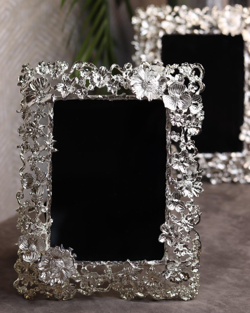 Crafted Flower Photo Frame