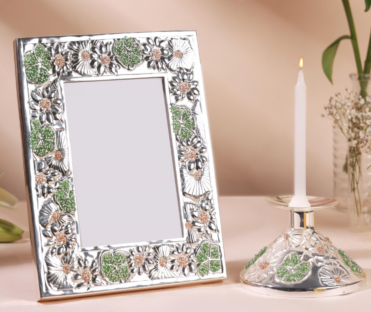 Handcrafted Beaded Silver Photo Frame