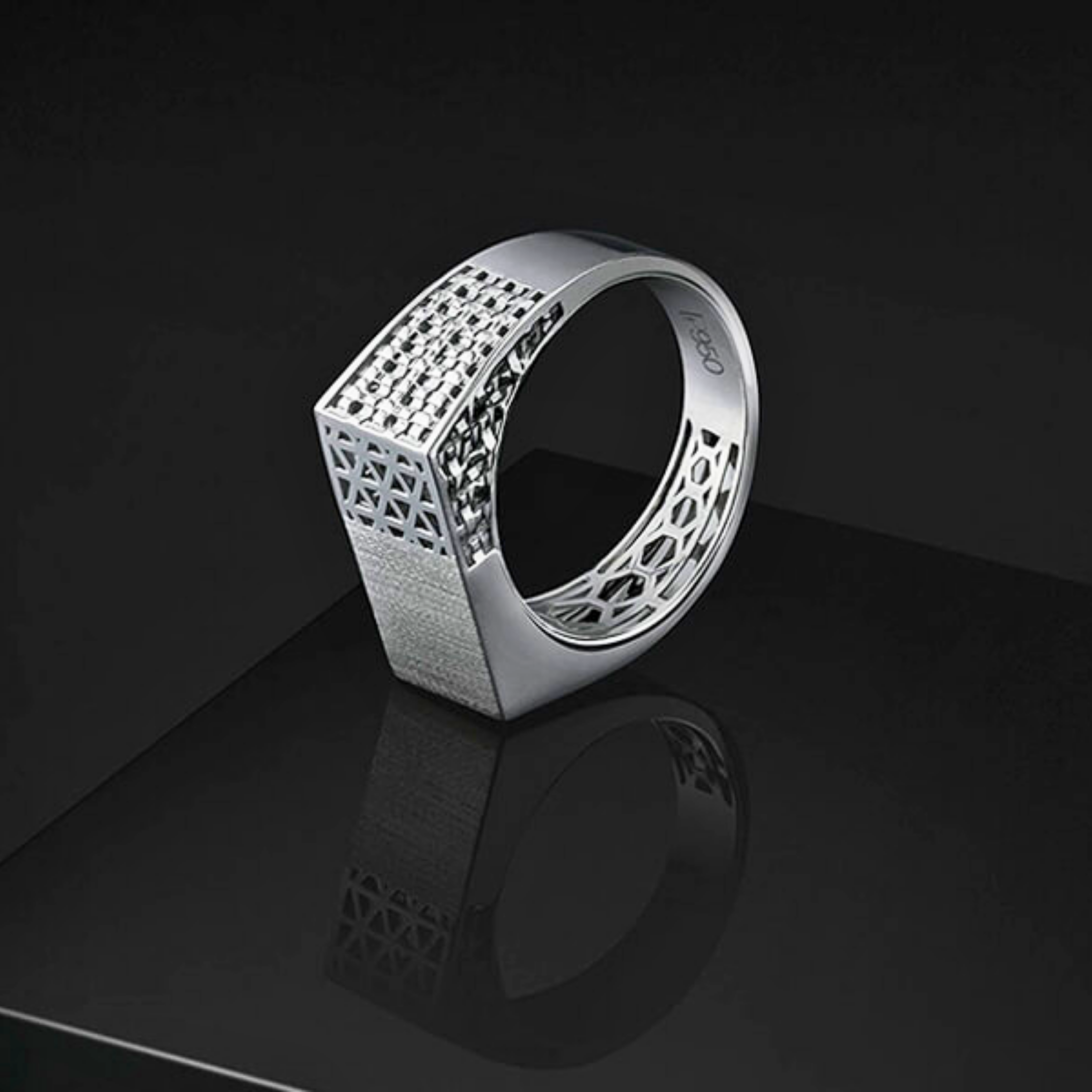 The Platinum Mesh Ring