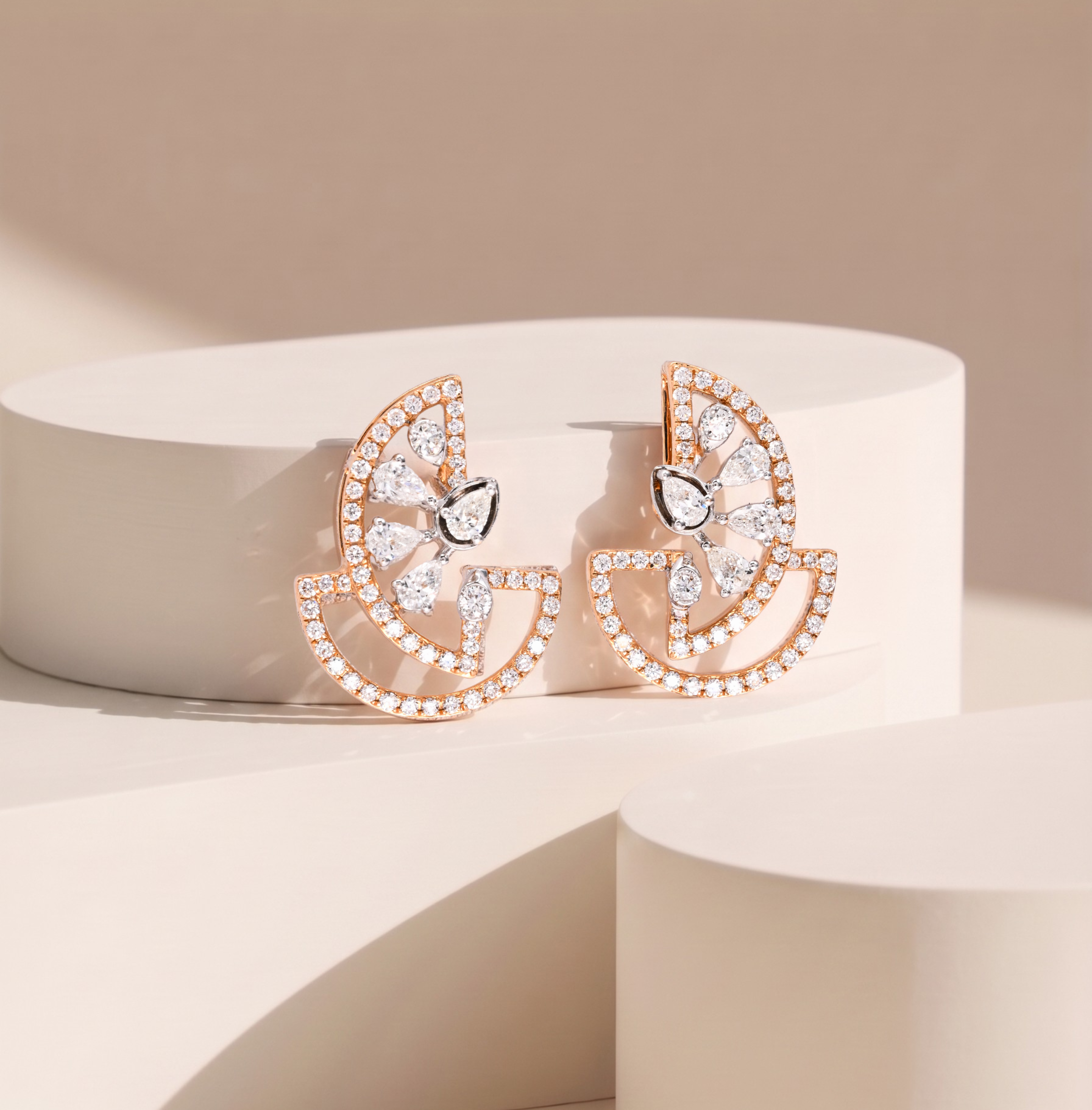 Dia Tops (Pear-Shaped)