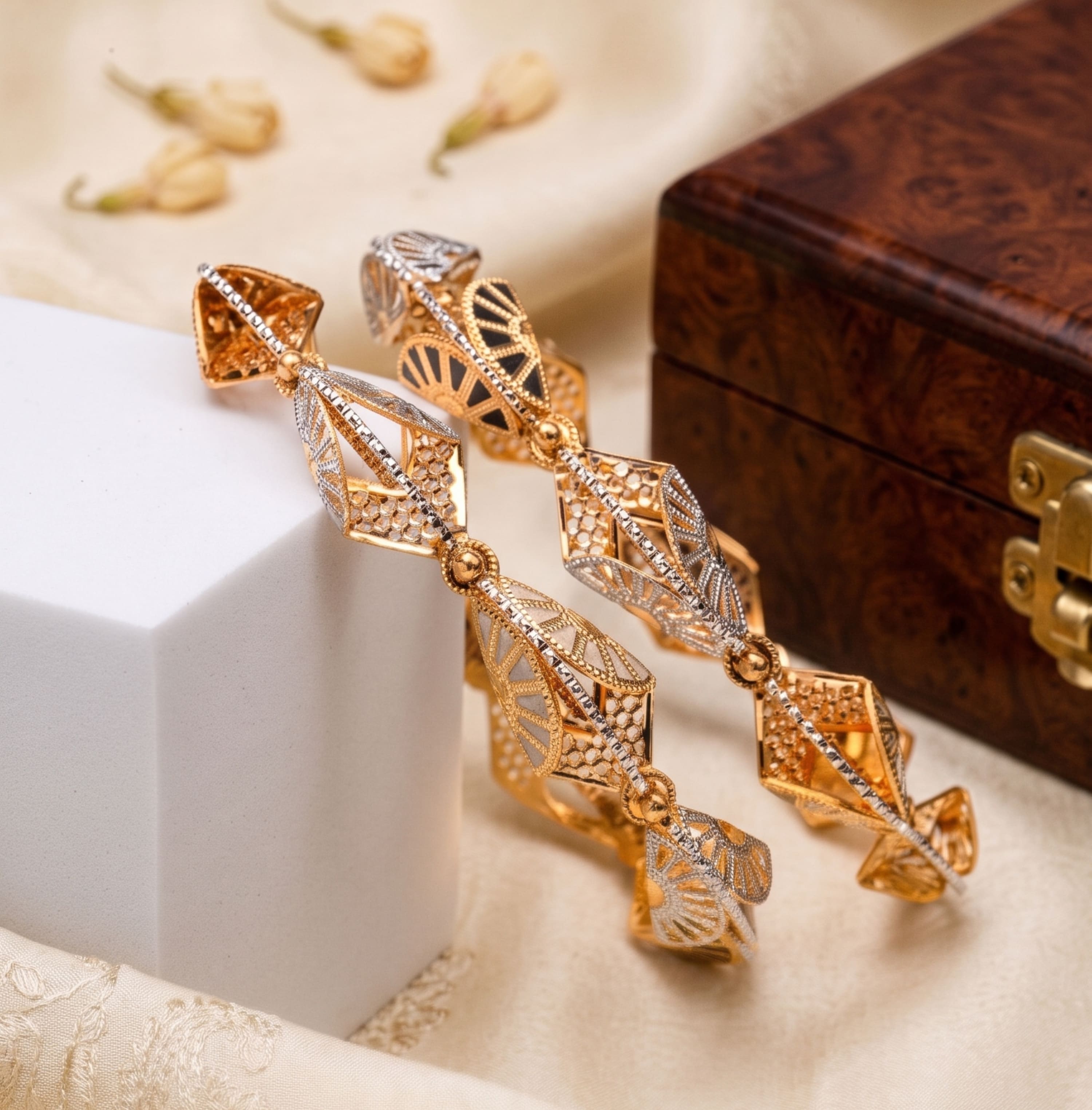 Geometric Rhombus Filigree Bangles